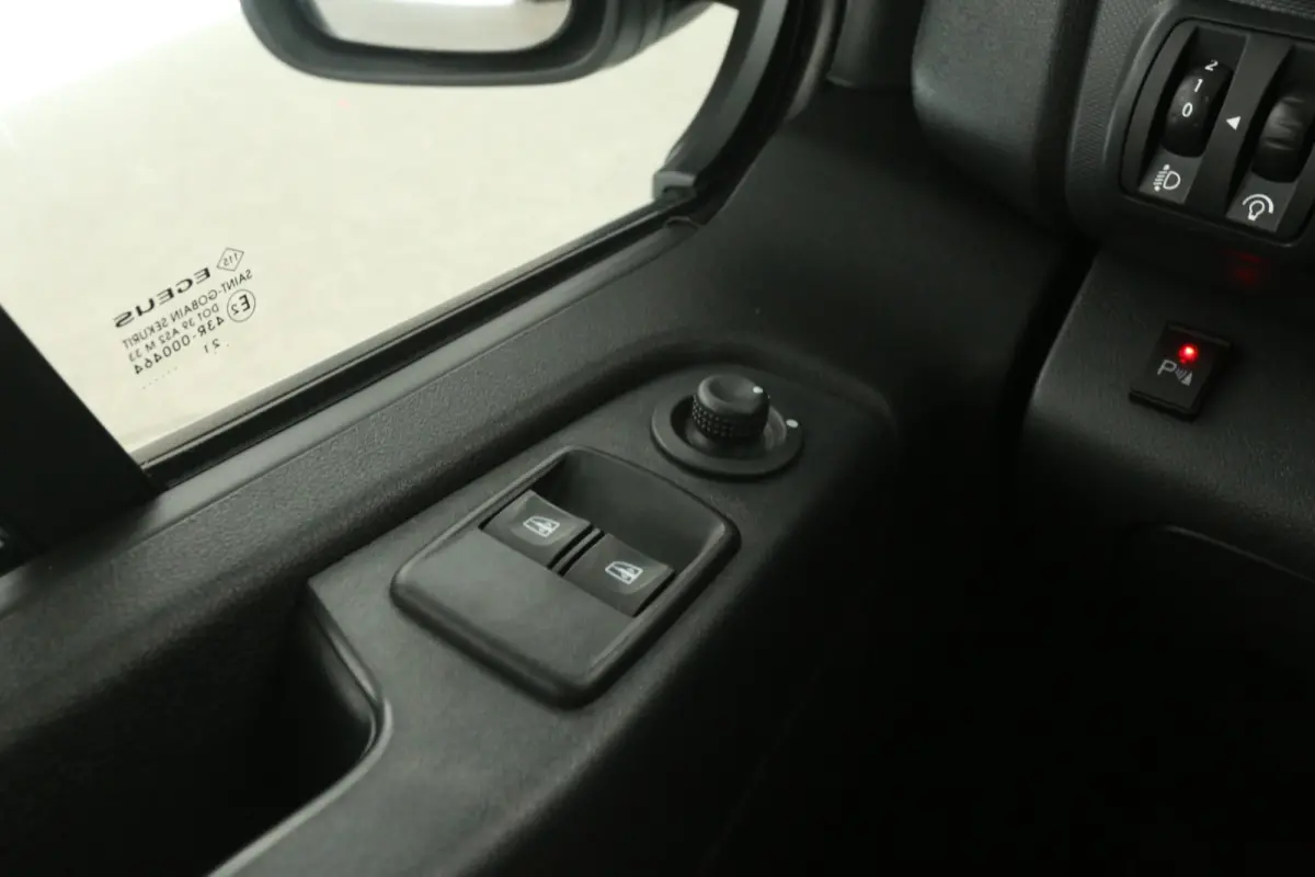 2.0 dCi 145PK L2H1 | Automaat | Airco | Cruise | Navi | LED | Parkeersens.