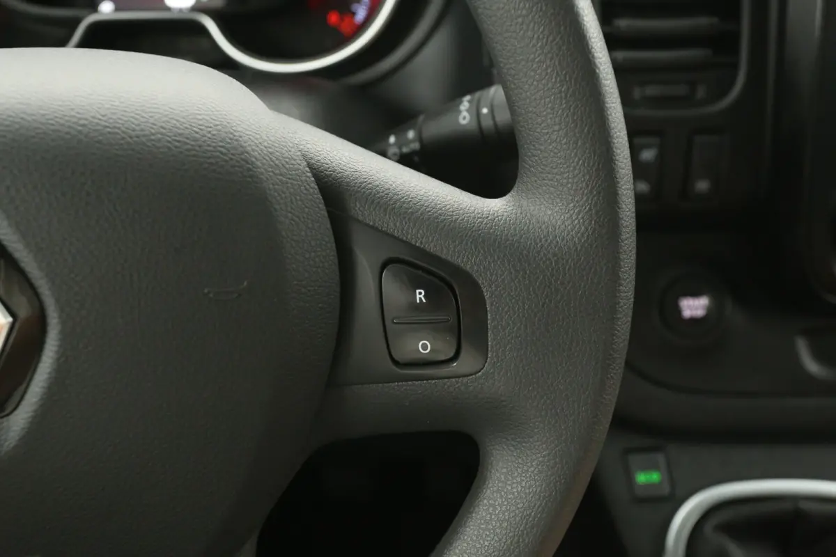 2.0 dCi 145PK L2H1 | Automaat | Airco | Cruise | Navi | LED | Parkeersens.