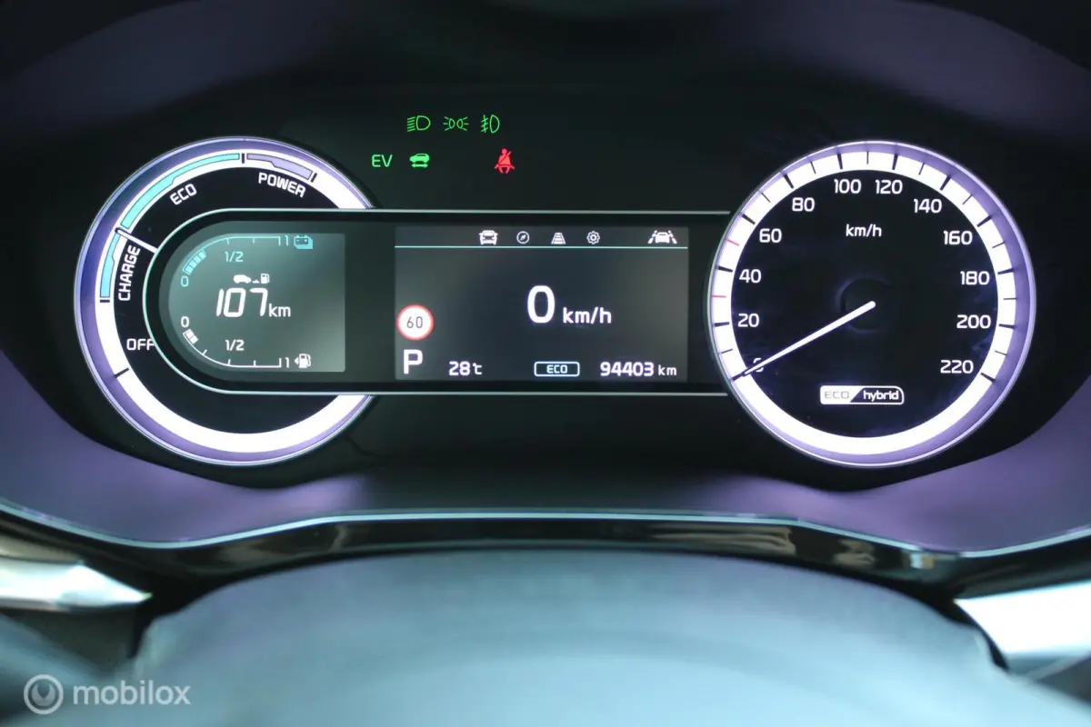 1.6 GDi Hybrid 140 PK DynamicPlusLine, Stoel-stuurverwarming, Leer, Navi, App connect, Cruise, Clima, Pdc voor + achter + trekhaak