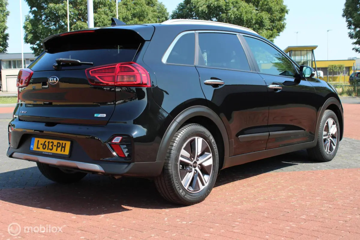 1.6 GDi Hybrid 140 PK DynamicPlusLine, Stoel-stuurverwarming, Leer, Navi, App connect, Cruise, Clima, Pdc voor + achter + trekhaak
