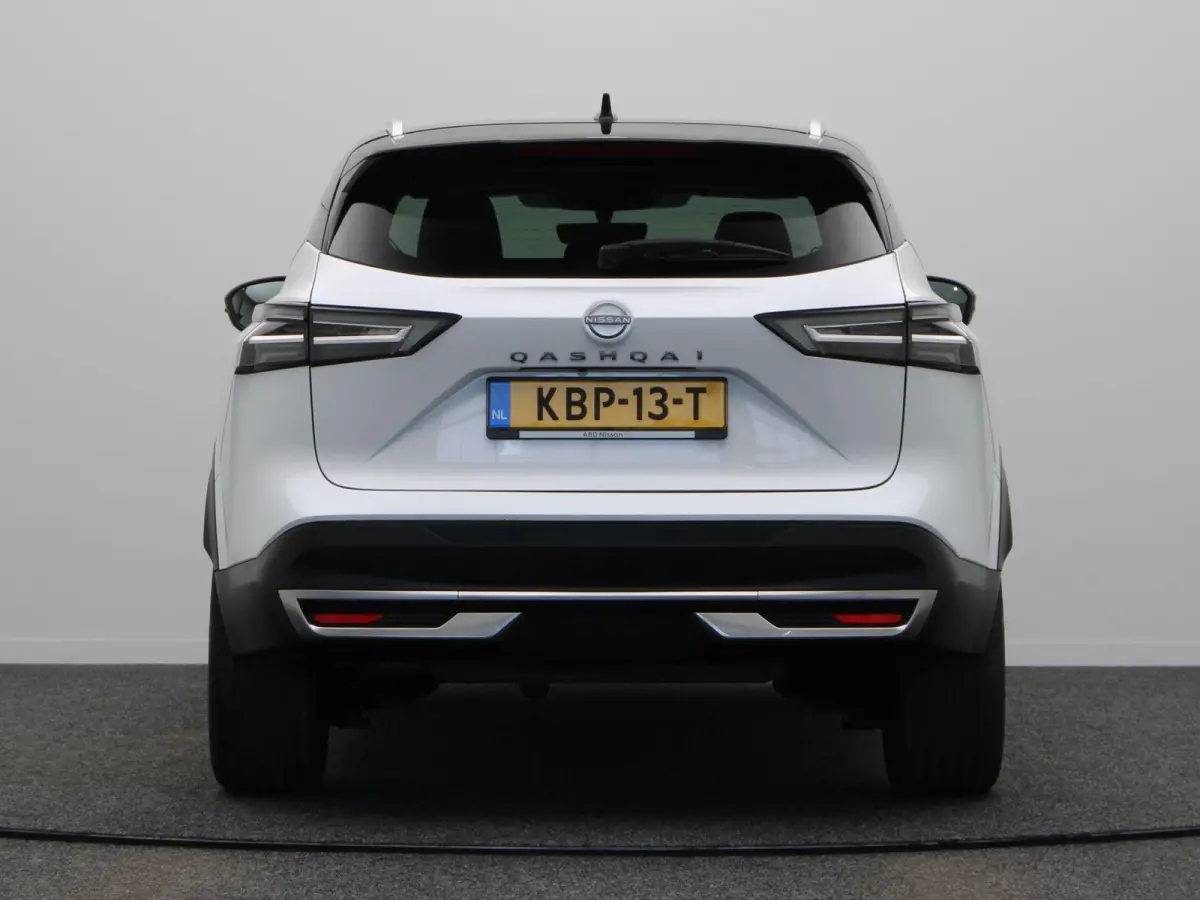 158pk MHEV Xtronic N-Connecta | Panoramadak | Pilot Assist | Elektrische achterklep | Head-up Display | Stoel, stuur en voorruit verwarming  | Rondomzicht camera |