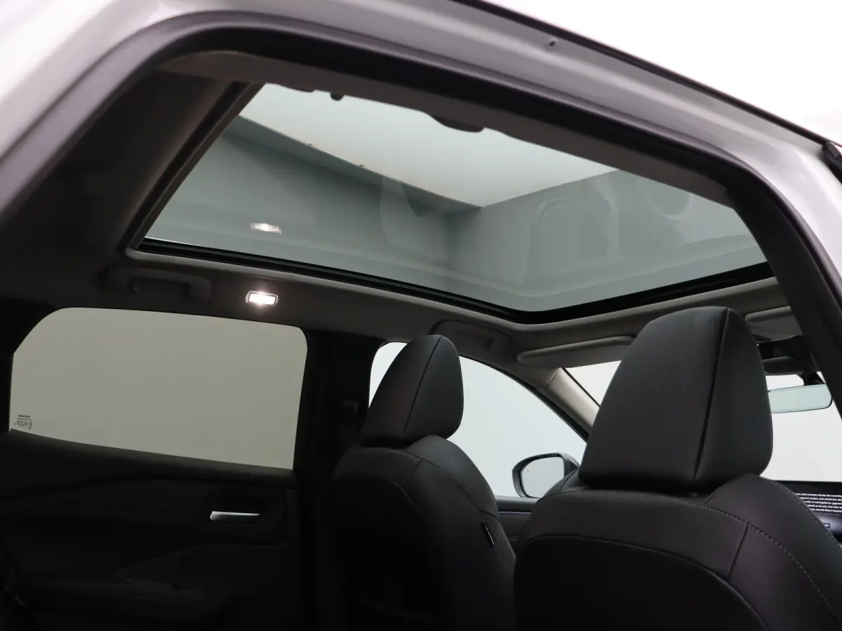 158pk MHEV Xtronic N-Connecta | Panoramadak | Pilot Assist | Elektrische achterklep | Head-up Display | Stoel, stuur en voorruit verwarming  | Rondomzicht camera |