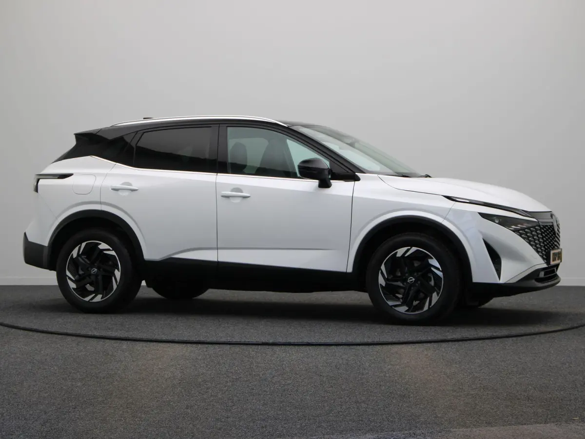 158pk MHEV Xtronic N-Connecta | Panoramadak | Pilot Assist | Elektrische achterklep | Head-up Display | Stoel, stuur en voorruit verwarming  | Rondomzicht camera |