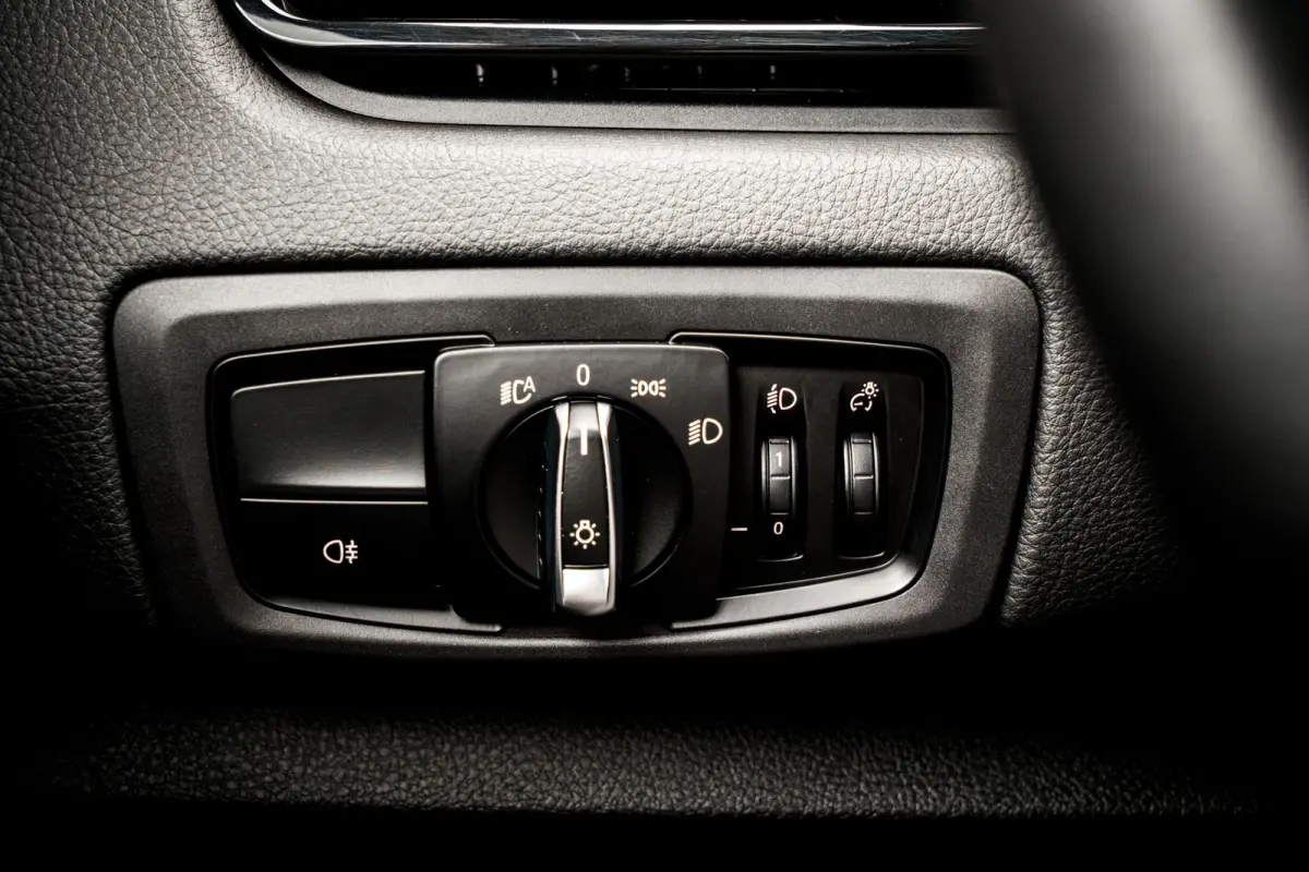 225xe iPerformance Exec. Plug-In | Stoelverwarming | Climate Control | Navigatie