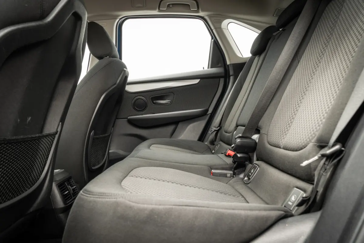 225xe iPerformance Exec. Plug-In | Stoelverwarming | Climate Control | Navigatie