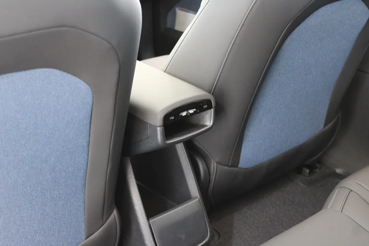 P3 150PK Long Range Plus Europa 69kWh | Stoel&Stuur Verw. | Elec Stoelen | HK Audio