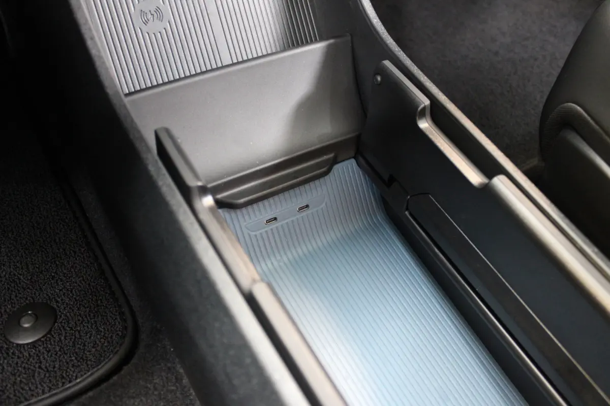 P3 150PK Long Range Plus Europa 69kWh | Stoel&Stuur Verw. | Elec Stoelen | HK Audio