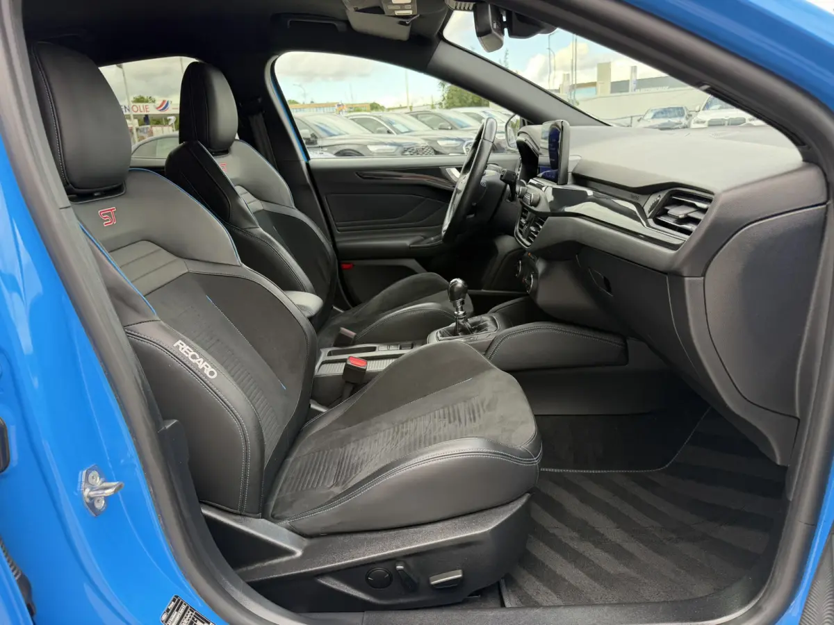 2.3 EcoBoost ST-3 279 PK Recaro stoelen Stuurverwarming Stoelverwarming Achteruitrijcamera Carplay Matrix LED ACC Bang & Olufsen Sound Systeem