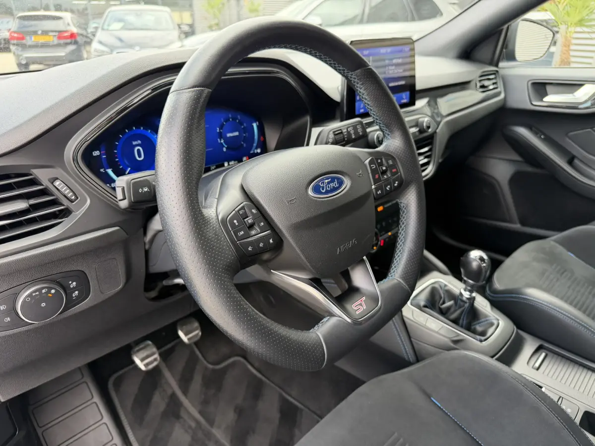 2.3 EcoBoost ST-3 279 PK Recaro stoelen Stuurverwarming Stoelverwarming Achteruitrijcamera Carplay Matrix LED ACC Bang & Olufsen Sound Systeem