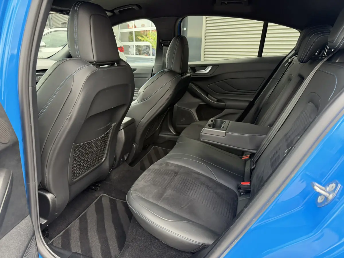 2.3 EcoBoost ST-3 279 PK Recaro stoelen Stuurverwarming Stoelverwarming Achteruitrijcamera Carplay Matrix LED ACC Bang & Olufsen Sound Systeem