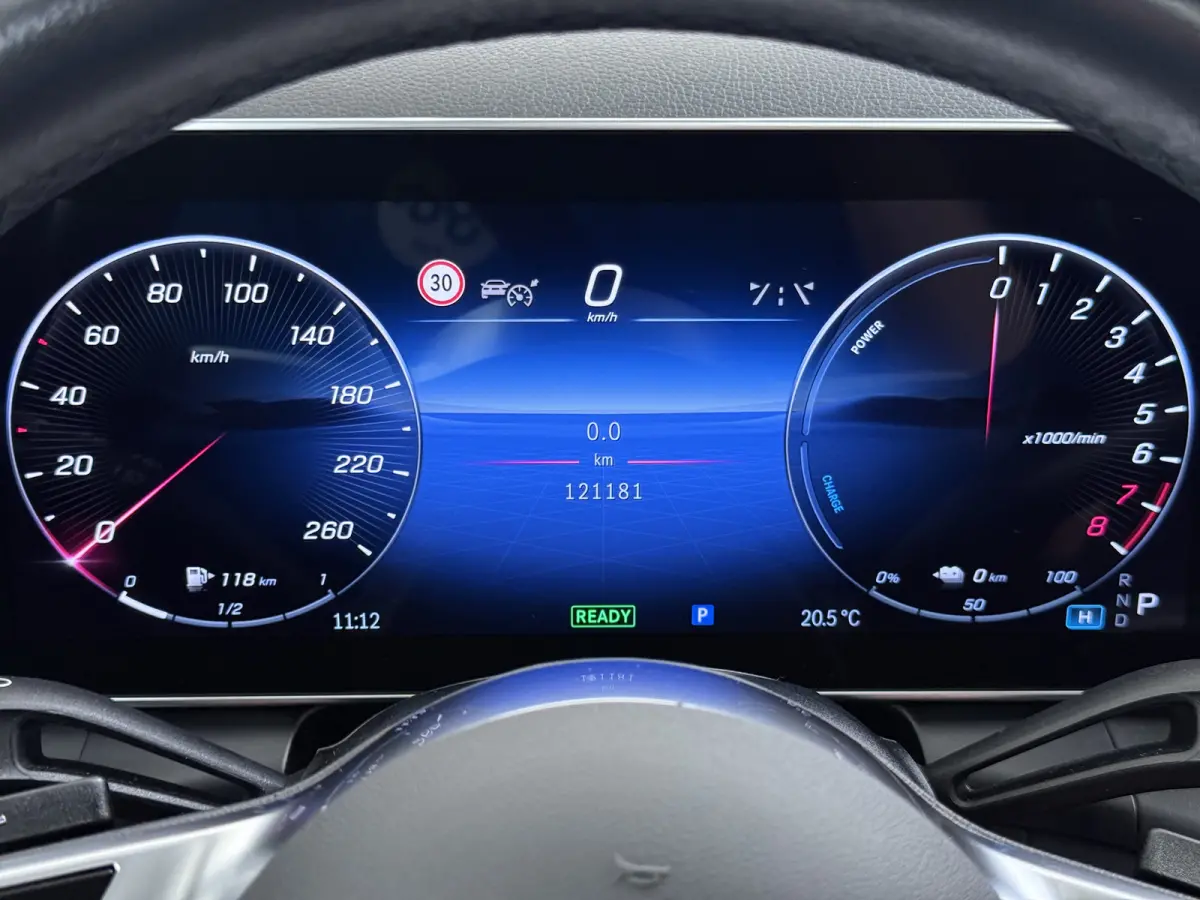 4Matic // SoH 99% // Trekhaak // Panoramadak // 360 Camera // Distronic // GRATIS Winterbandenset // Carplay