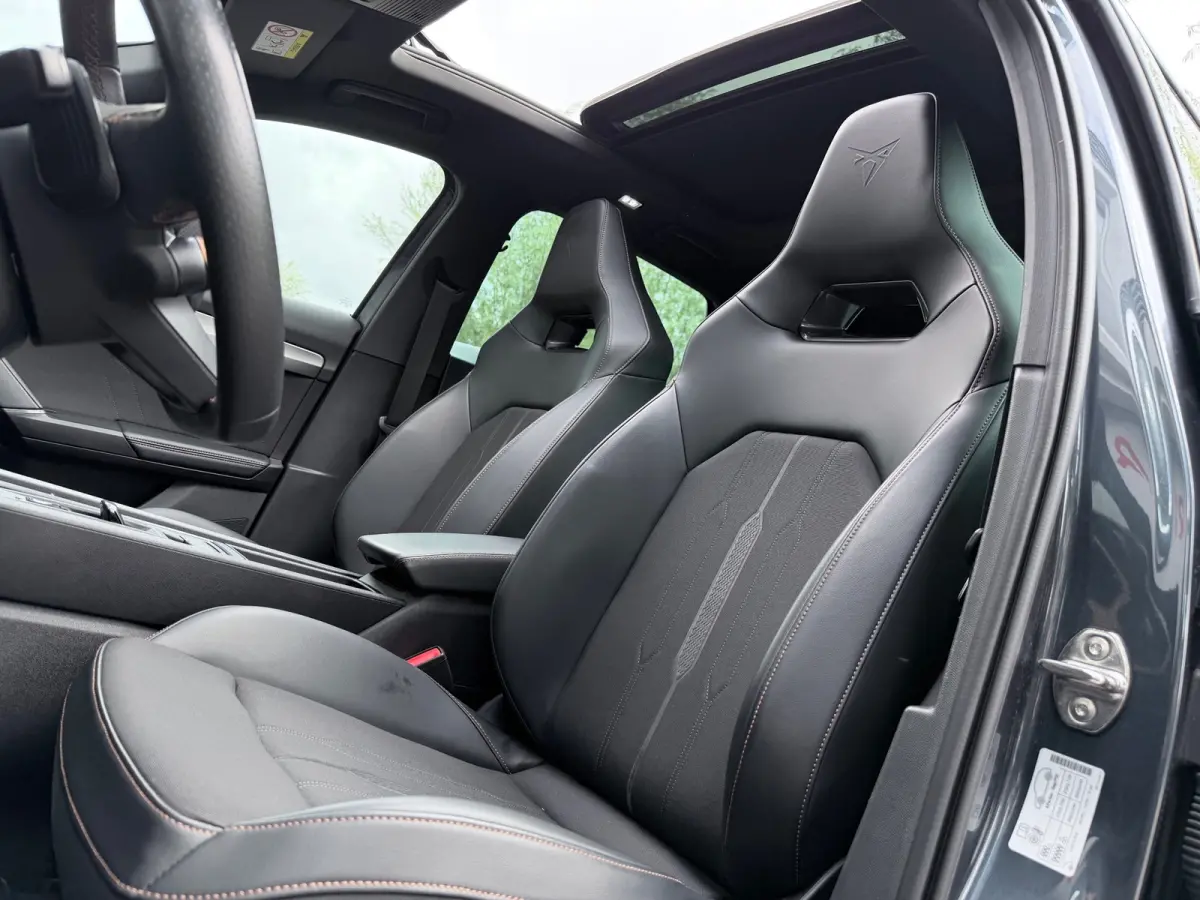 2.0 TSI 4DRIVE Pano/Camera/Sfeer