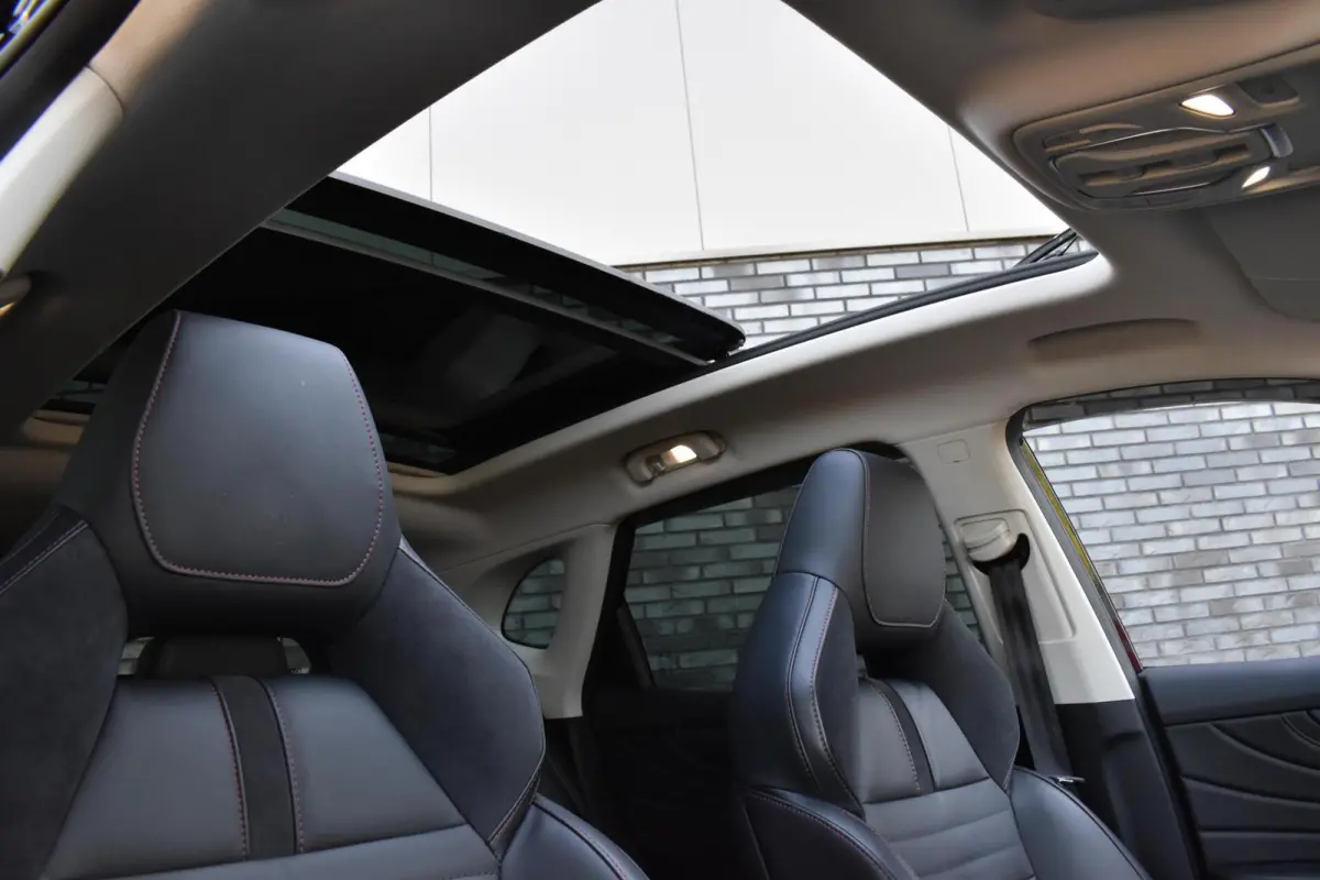 1.5 TGDI Luxury Plug In Hybrid PANORAMADAK/LEDER/DODE HOEK DET./VOL!/ETC.!