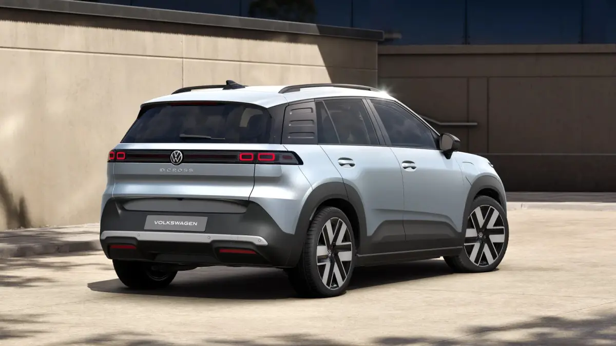 Life | Airconditioning automatisch, 2-zone (Climatronic) | Automatische afstandsregeling (Adaptive Cruise Control) | Koplampverlichting LED