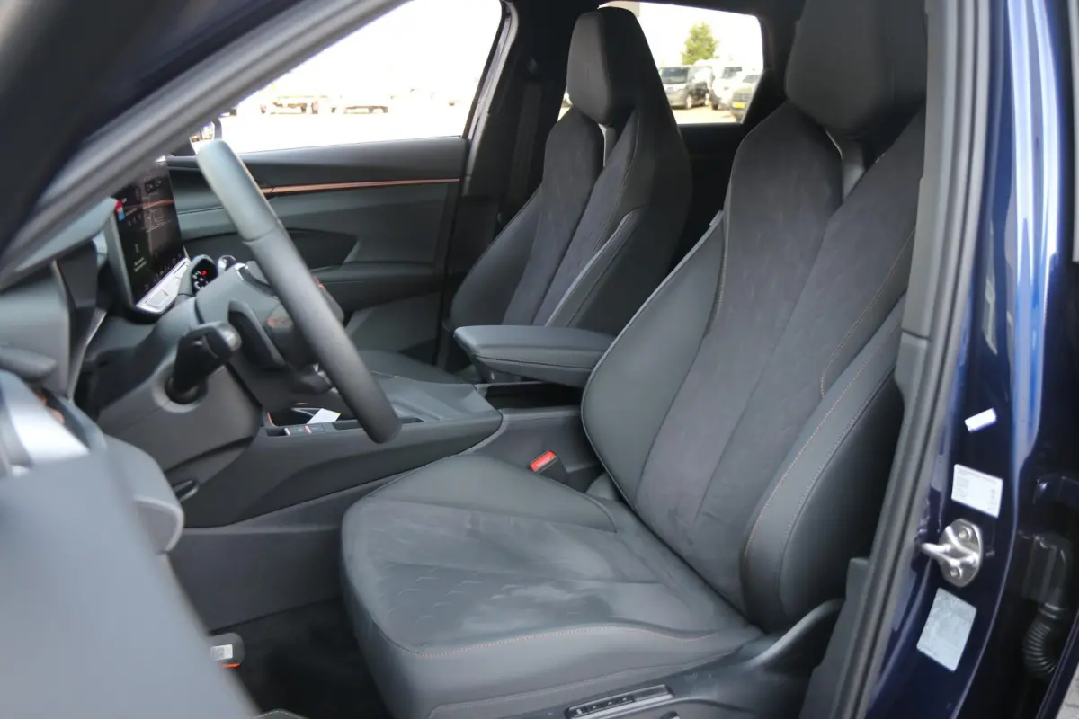 1.5 TSI 204pk e-Hybrid Business | Navigatie | 360 Camera | Stoelverwarming | Memory