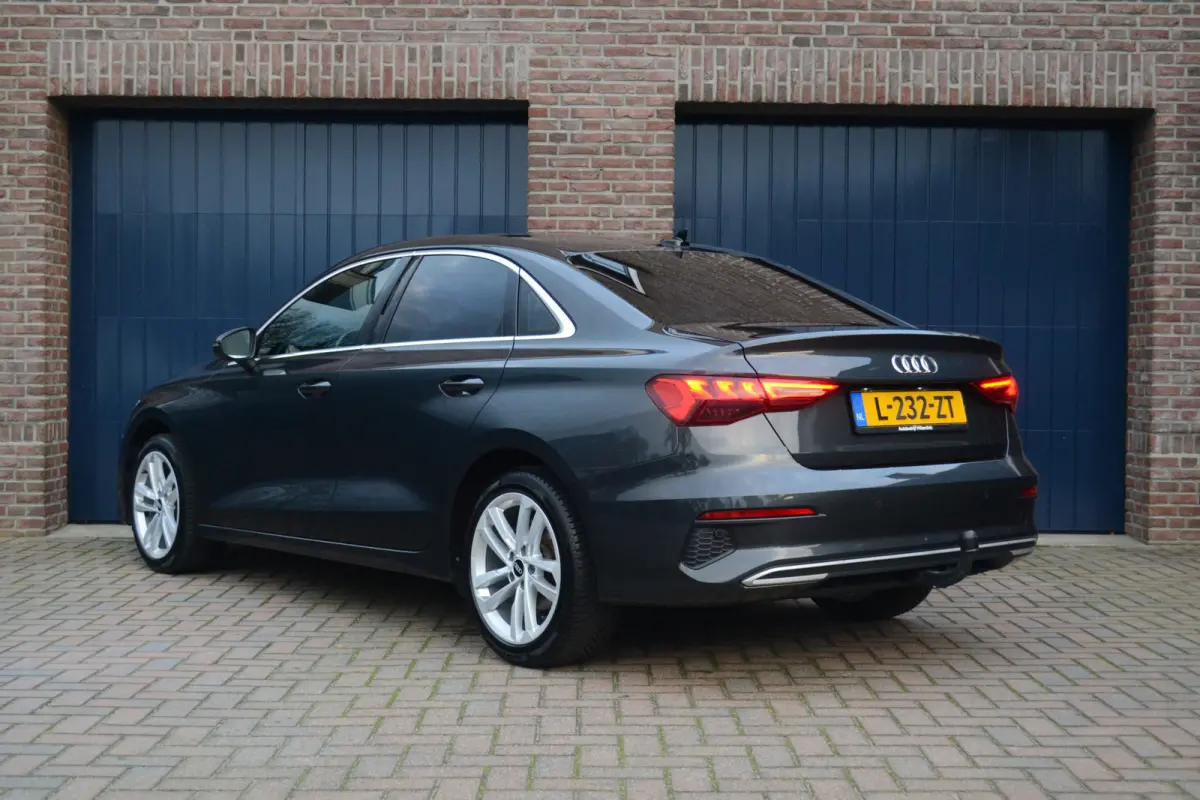 30 TFSI S-Tronic Advanced Sport edition | Trekhaak | Virtual | LED | Carplay/Android Auto | Cruise