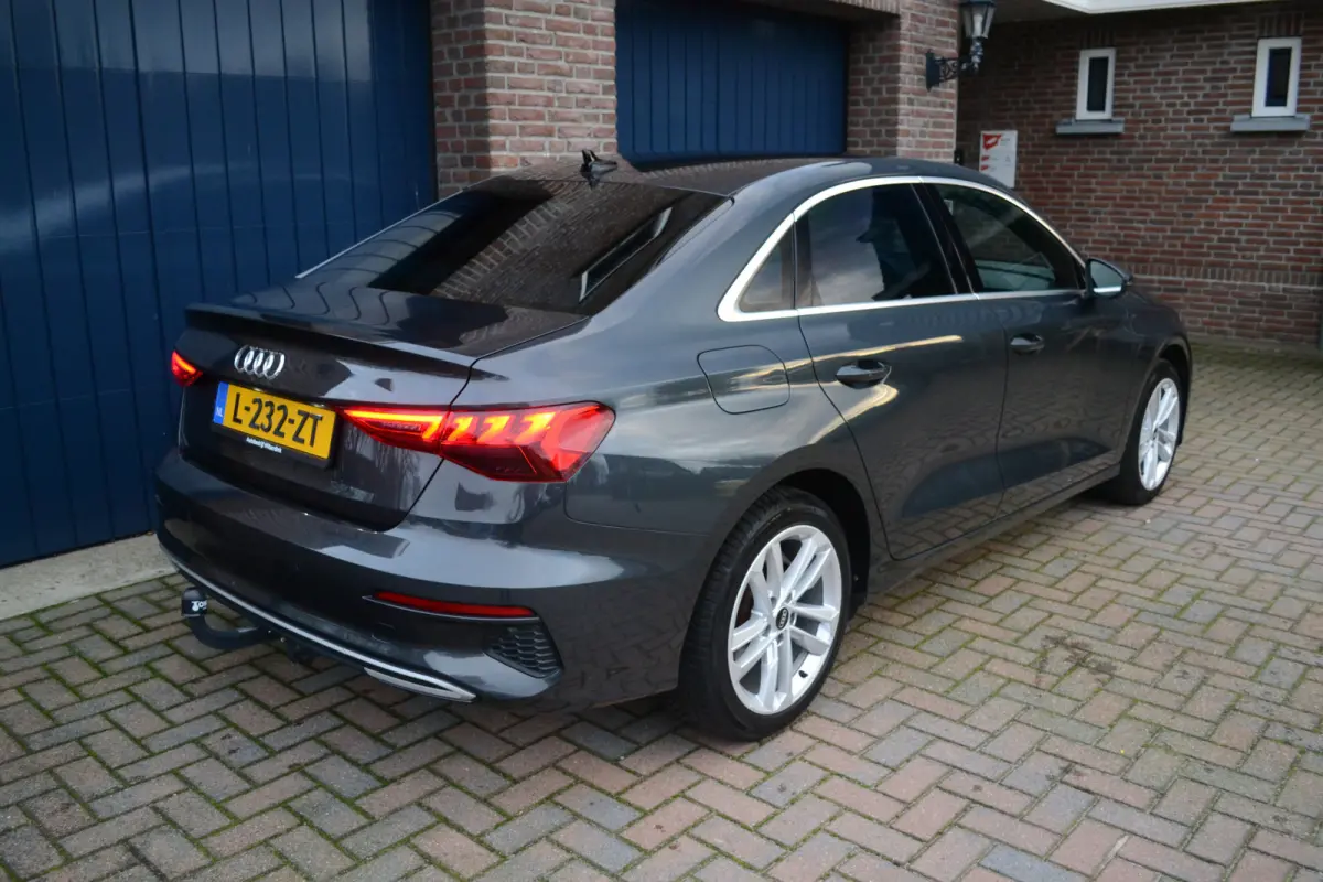 30 TFSI S-Tronic Advanced Sport edition | Trekhaak | Virtual | LED | Carplay/Android Auto | Cruise