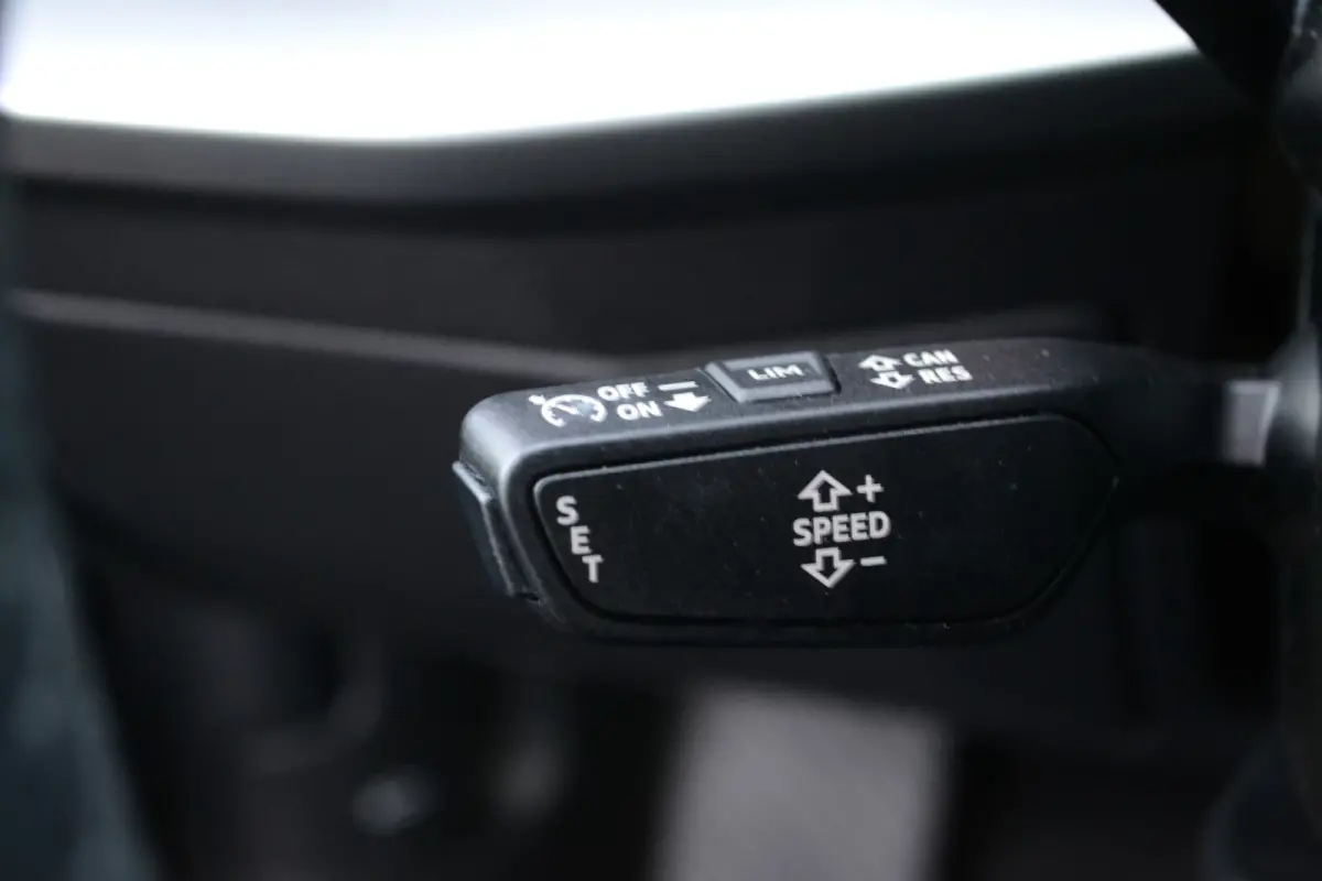30 TFSI S-Tronic Advanced Sport edition | Trekhaak | Virtual | LED | Carplay/Android Auto | Cruise