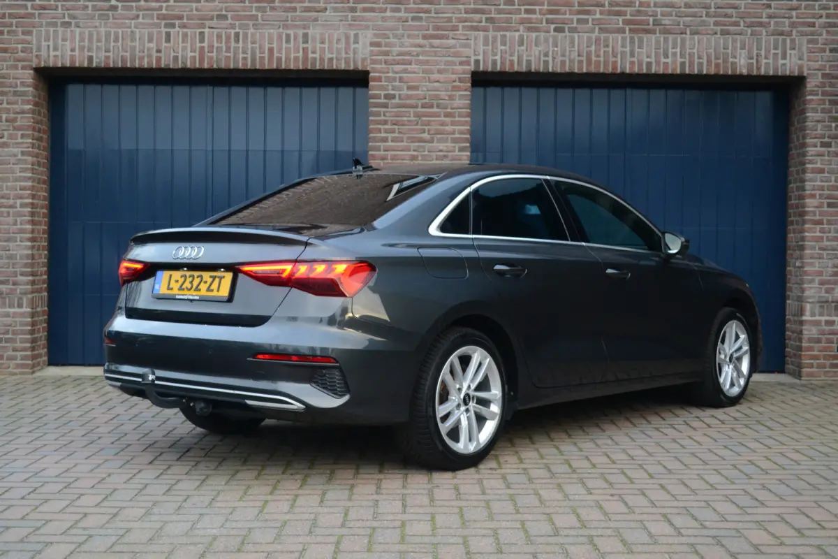 30 TFSI S-Tronic Advanced Sport edition | Trekhaak | Virtual | LED | Carplay/Android Auto | Cruise