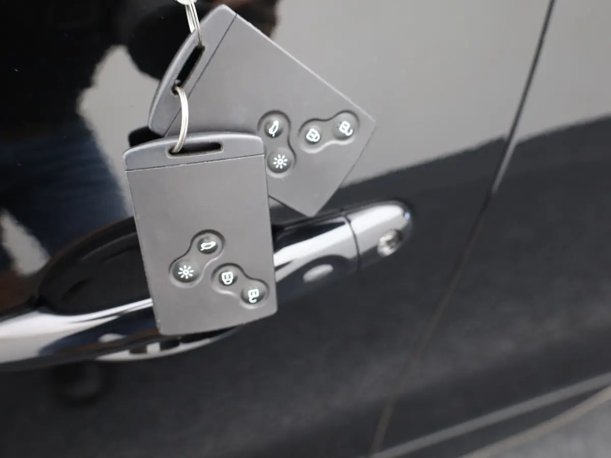 0.9 TCe Limited | Keyless | Parkeersensoren | Prijs Rijklaar!!