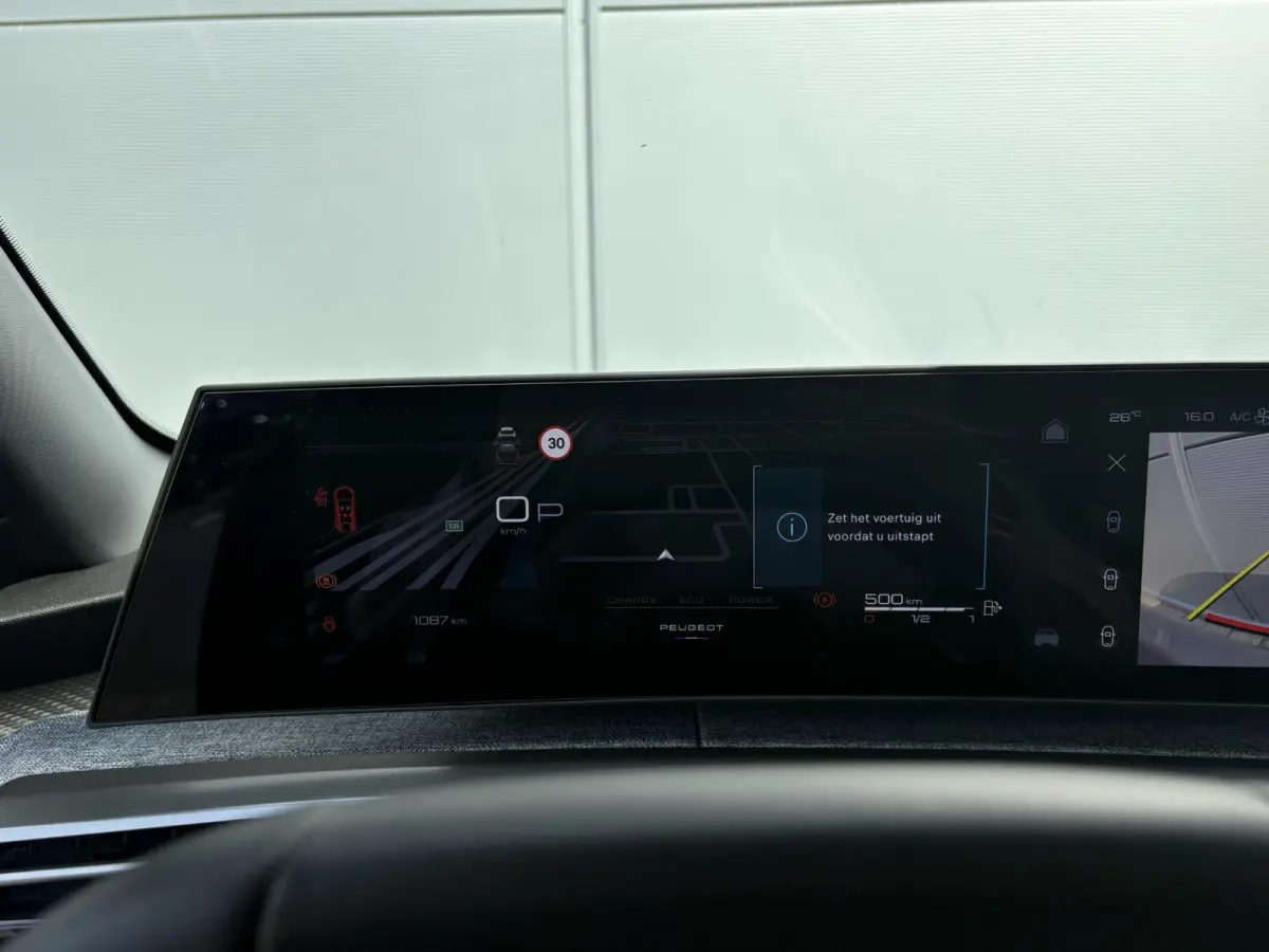 1.2 Hybrid 145 Allure | Stoelverwarming | Camera | Adaptieve Cruise Control | Apple Carplay/Android Auto