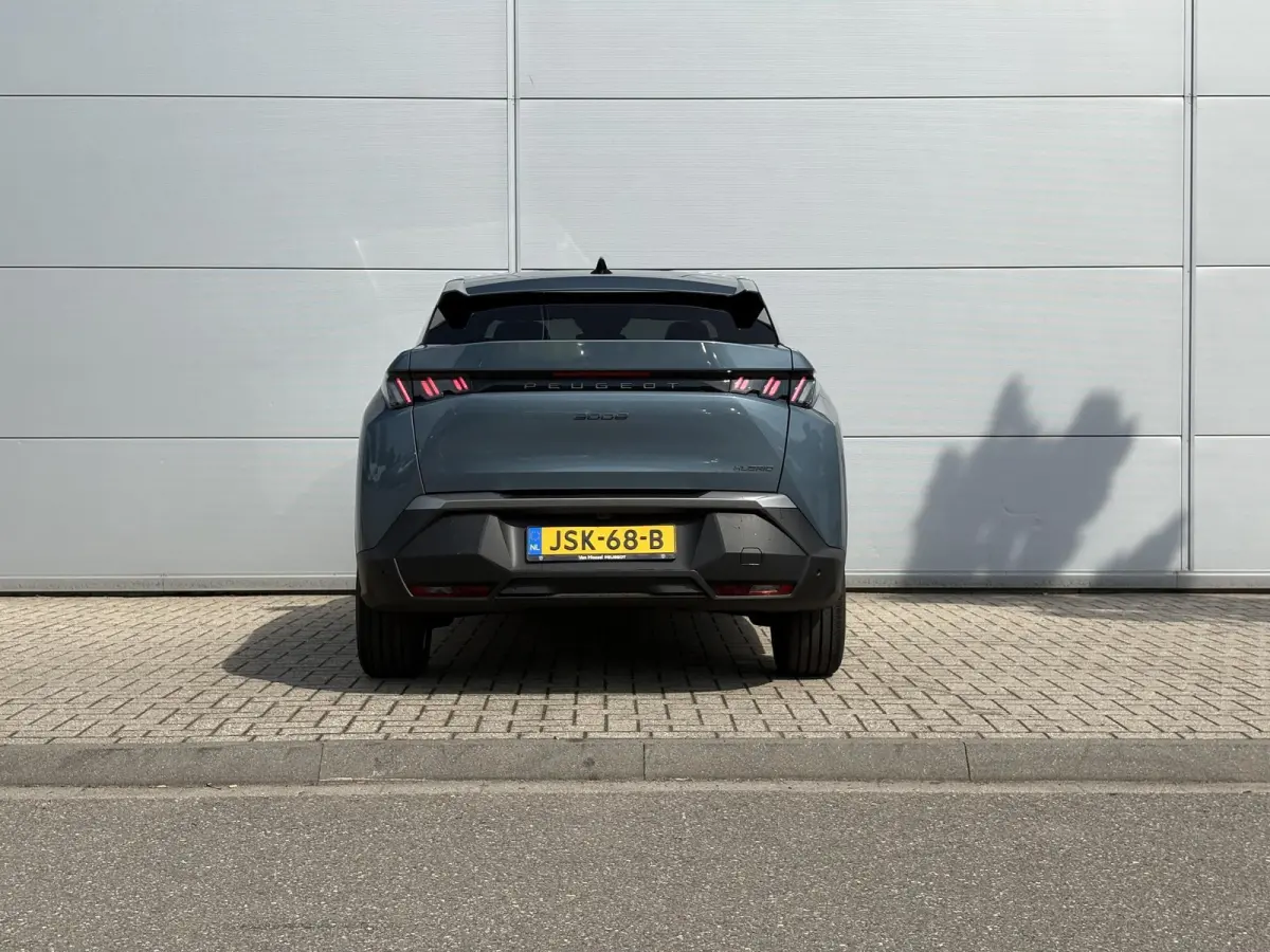 1.2 Hybrid 145 Allure | Stoelverwarming | Camera | Adaptieve Cruise Control | Apple Carplay/Android Auto