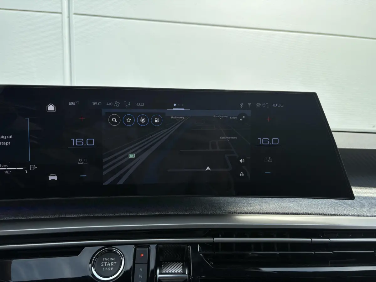 1.2 Hybrid 145 Allure | Stoelverwarming | Camera | Adaptieve Cruise Control | Apple Carplay/Android Auto
