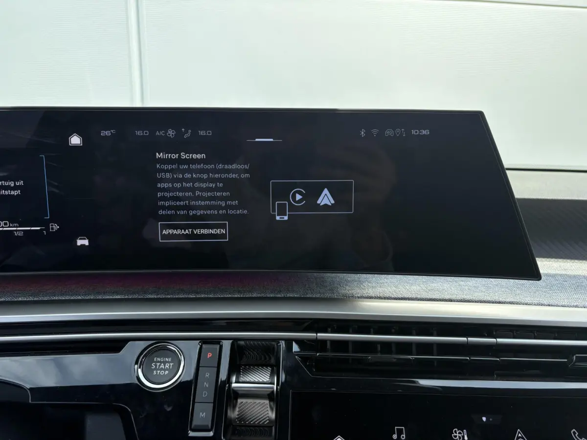 1.2 Hybrid 145 Allure | Stoelverwarming | Camera | Adaptieve Cruise Control | Apple Carplay/Android Auto