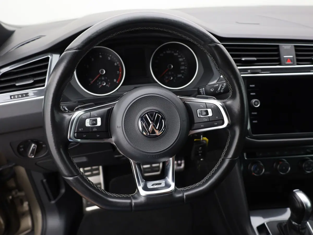 1.4 TSI ACT Highline Business R | 3x R-Line | Camera | Trekhaak | Prijs Rijklaar!!