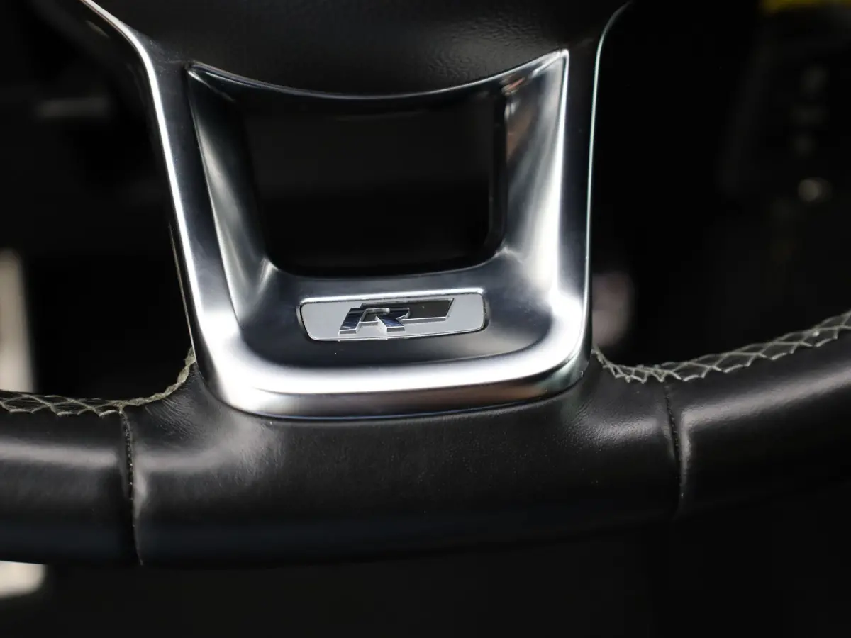 1.4 TSI ACT Highline Business R | 3x R-Line | Camera | Trekhaak | Prijs Rijklaar!!