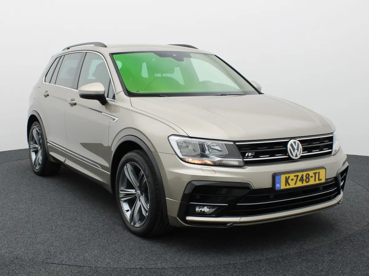 1.4 TSI ACT Highline Business R | 3x R-Line | Camera | Trekhaak | Prijs Rijklaar!!