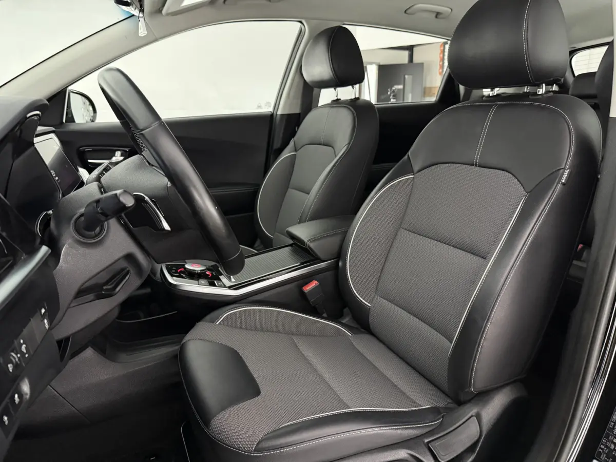 DynamicLine 64 kWh | Snelladen | SOH 95% |  Clima | Cruise | Camera | Carplay | Navi | NAP