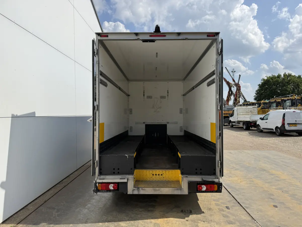 Plancher T35 2.3 DCI 150PK Lowliner Bakwagen Airco Cruise Control Camera Foodtruck Meubelbak Paardenwagen