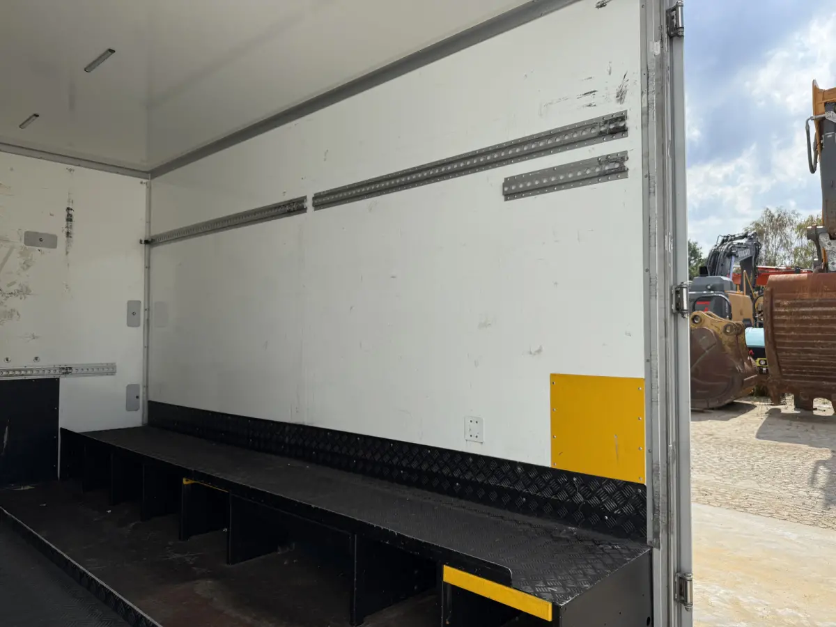 Plancher T35 2.3 DCI 150PK Lowliner Bakwagen Airco Cruise Control Camera Foodtruck Meubelbak Paardenwagen