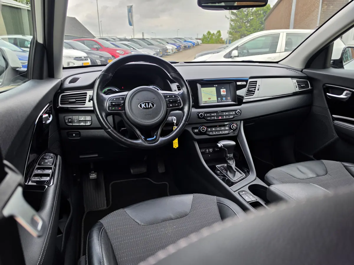 1.6 GDi Hybrid | Ad. cruise control | Navigatie | Half leder | Chroom afwerking | Stoelverwarming