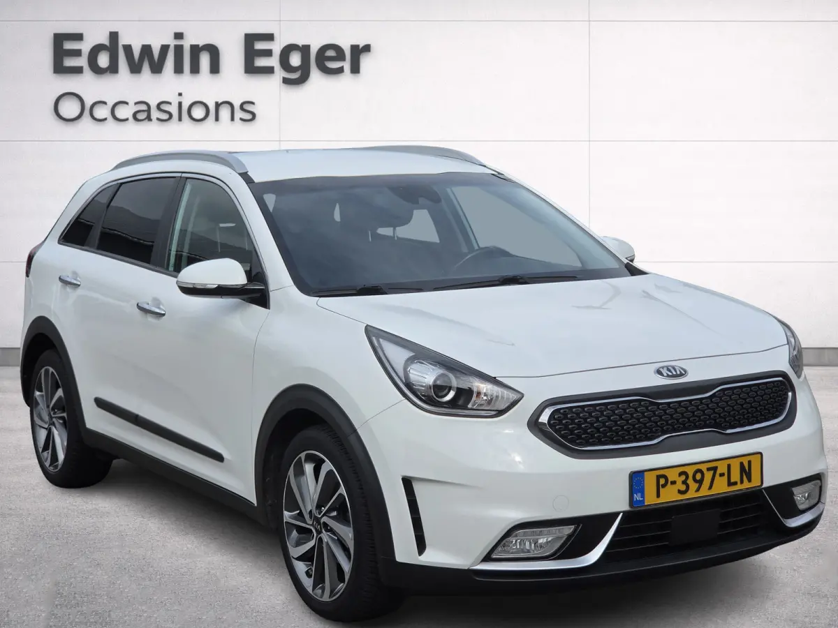 1.6 GDi Hybrid | Ad. cruise control | Navigatie | Half leder | Chroom afwerking | Stoelverwarming
