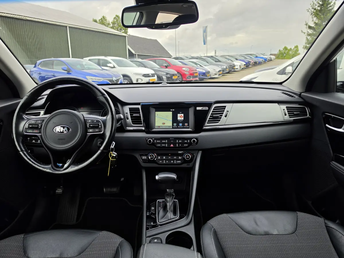1.6 GDi Hybrid | Ad. cruise control | Navigatie | Half leder | Chroom afwerking | Stoelverwarming