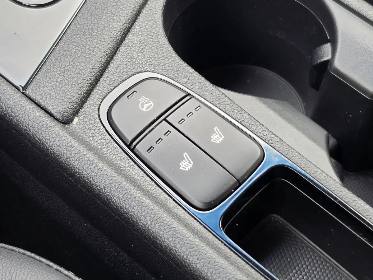 1.6 GDi Hybrid | Ad. cruise control | Navigatie | Half leder | Chroom afwerking | Stoelverwarming
