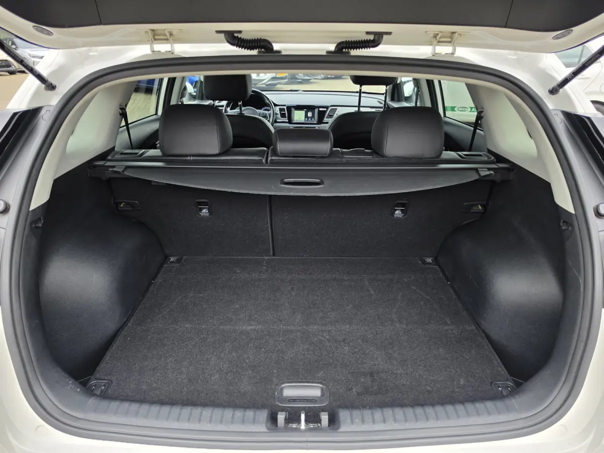 1.6 GDi Hybrid | Ad. cruise control | Navigatie | Half leder | Chroom afwerking | Stoelverwarming