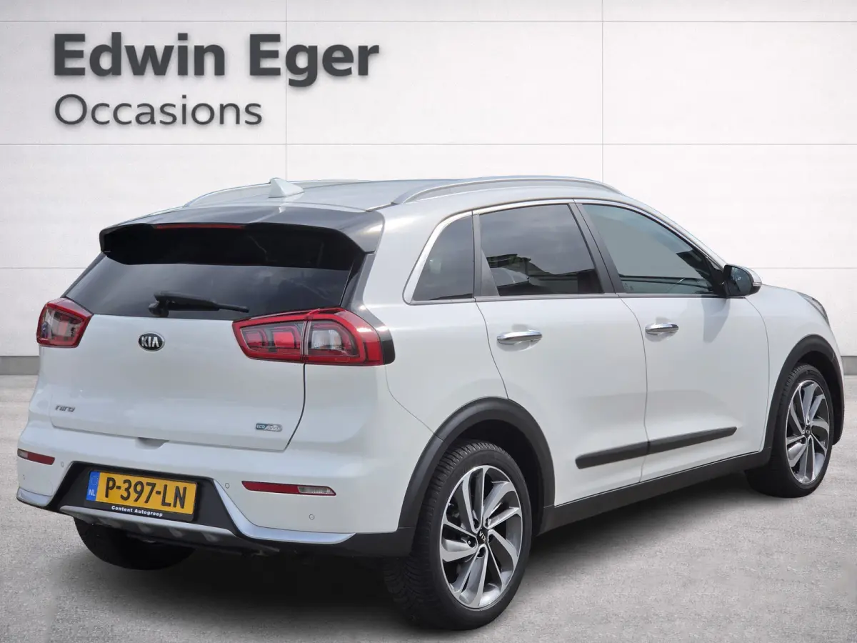 1.6 GDi Hybrid | Ad. cruise control | Navigatie | Half leder | Chroom afwerking | Stoelverwarming