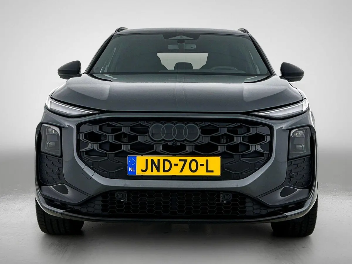 1.5 e-hybrid S edition 272 PK | Adaptive cruise control | Elektrische voorstoelen | Dodehoekdetectie | Verwarmbare voorstoelen | 360 graden camera | Head-up display | LED-koplampen | Privacy