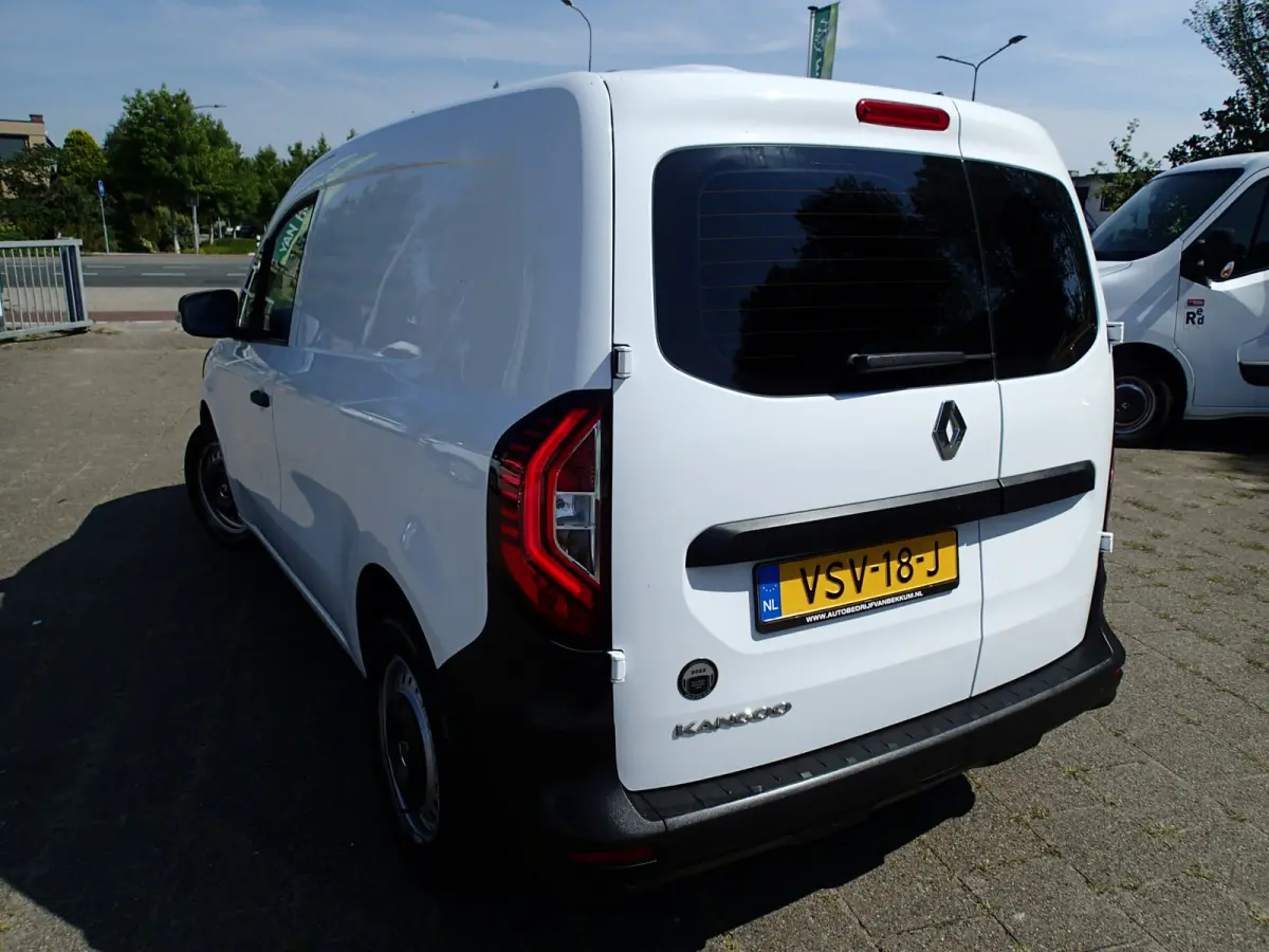 1.5 Blue dCi 75 Comfort L1 VOORZIEN VAN AIRCO+CRUISE+NIEUWE MOTOR !!