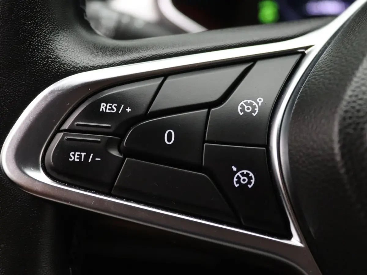 160pk E-Tech Plug-in Hybrid Intens Apple Carplay/Android Auto | Climate