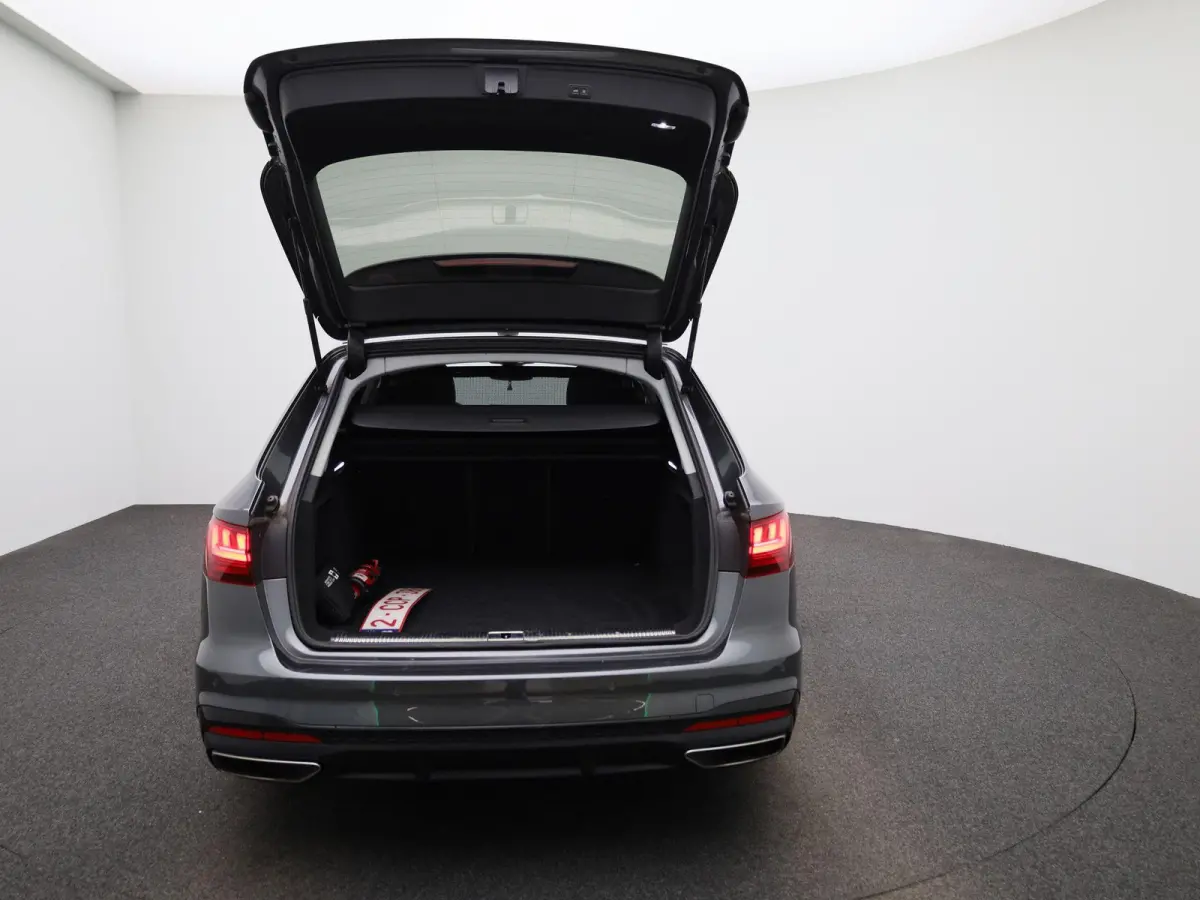 35 TFSI S edition | LEDER | CAMERA | DIGITAAL DASHBOARD | STOELVERWARMING | CLIMATE CONTROL | ELEK.KOFFERBAK | LMV | APPLE CARPLAY |
