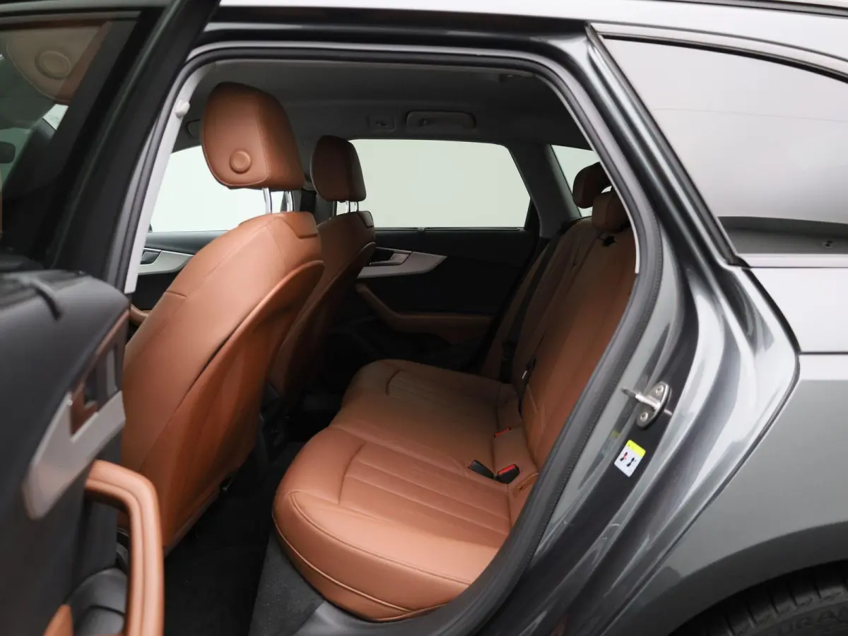 35 TFSI S edition | LEDER | CAMERA | DIGITAAL DASHBOARD | STOELVERWARMING | CLIMATE CONTROL | ELEK.KOFFERBAK | LMV | APPLE CARPLAY |