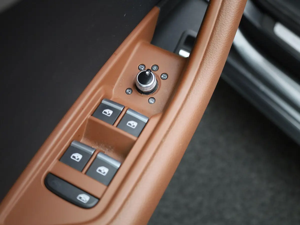 35 TFSI S edition | LEDER | CAMERA | DIGITAAL DASHBOARD | STOELVERWARMING | CLIMATE CONTROL | ELEK.KOFFERBAK | LMV | APPLE CARPLAY |