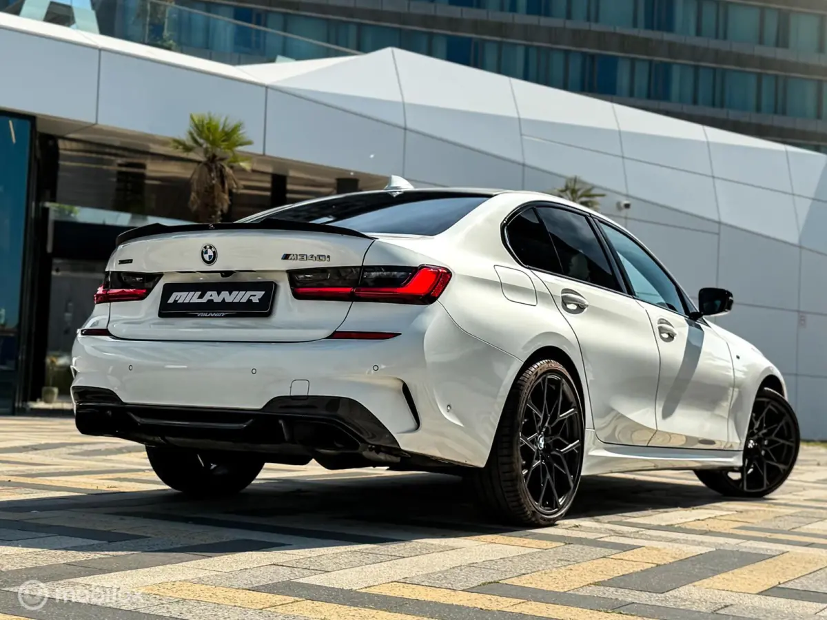 M340i xDrive High Executive Edition|Pano|HUD|H&K