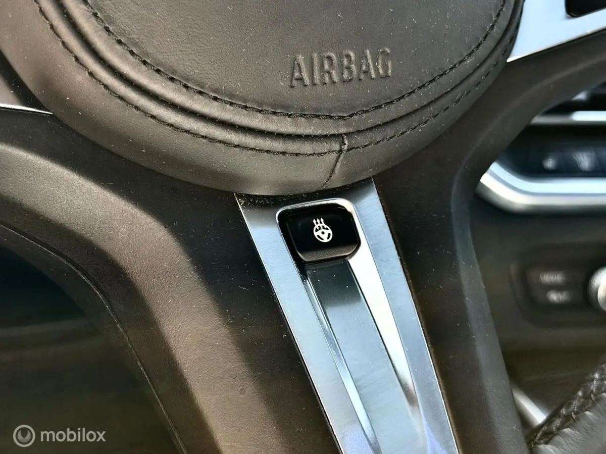 M340i xDrive High Executive Edition|Pano|HUD|H&K