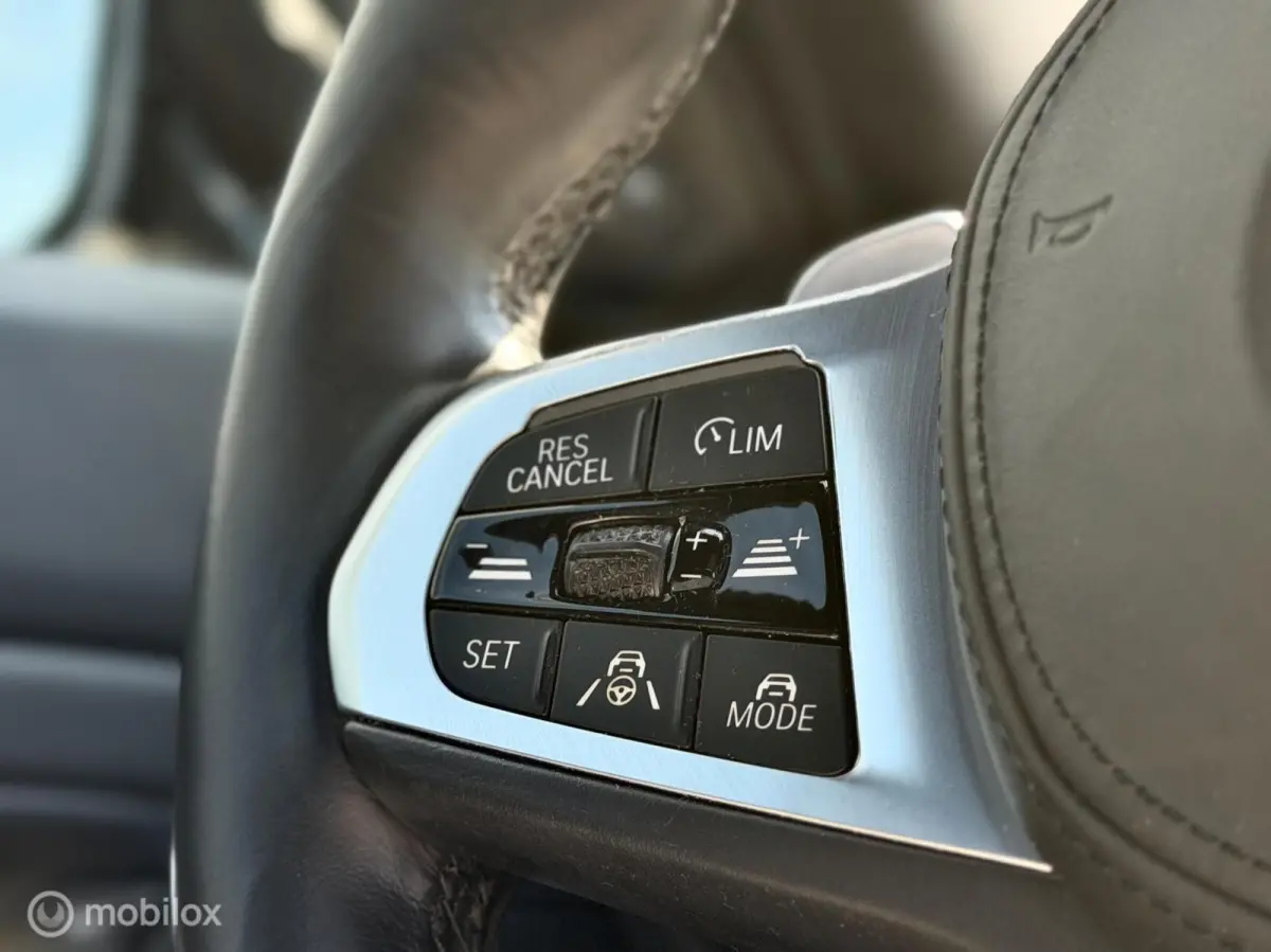 M340i xDrive High Executive Edition|Pano|HUD|H&K