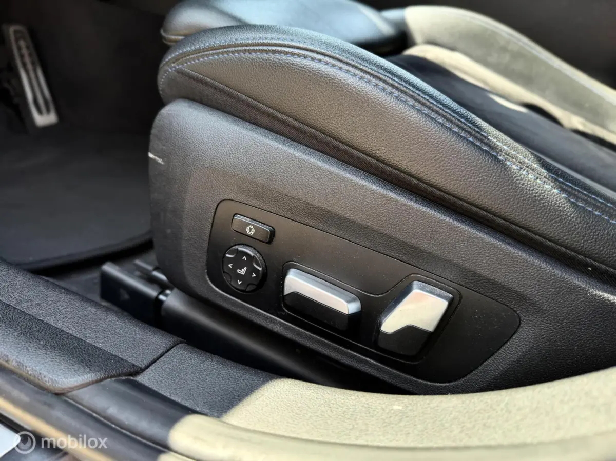 M340i xDrive High Executive Edition|Pano|HUD|H&K